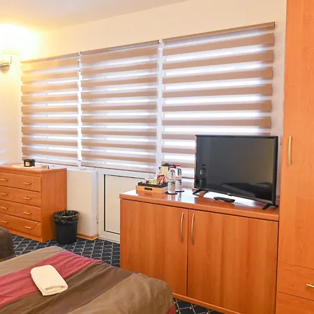 Pirin Affittacamere *